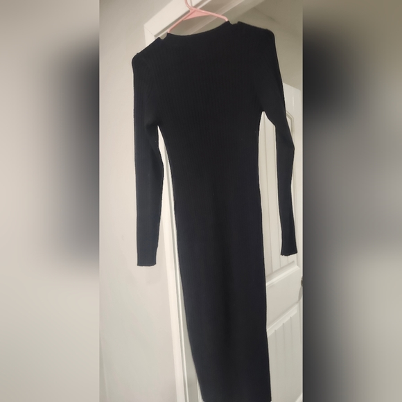 Forever 21 ribbed sweater dress, size M, black - Picture 3 of 3